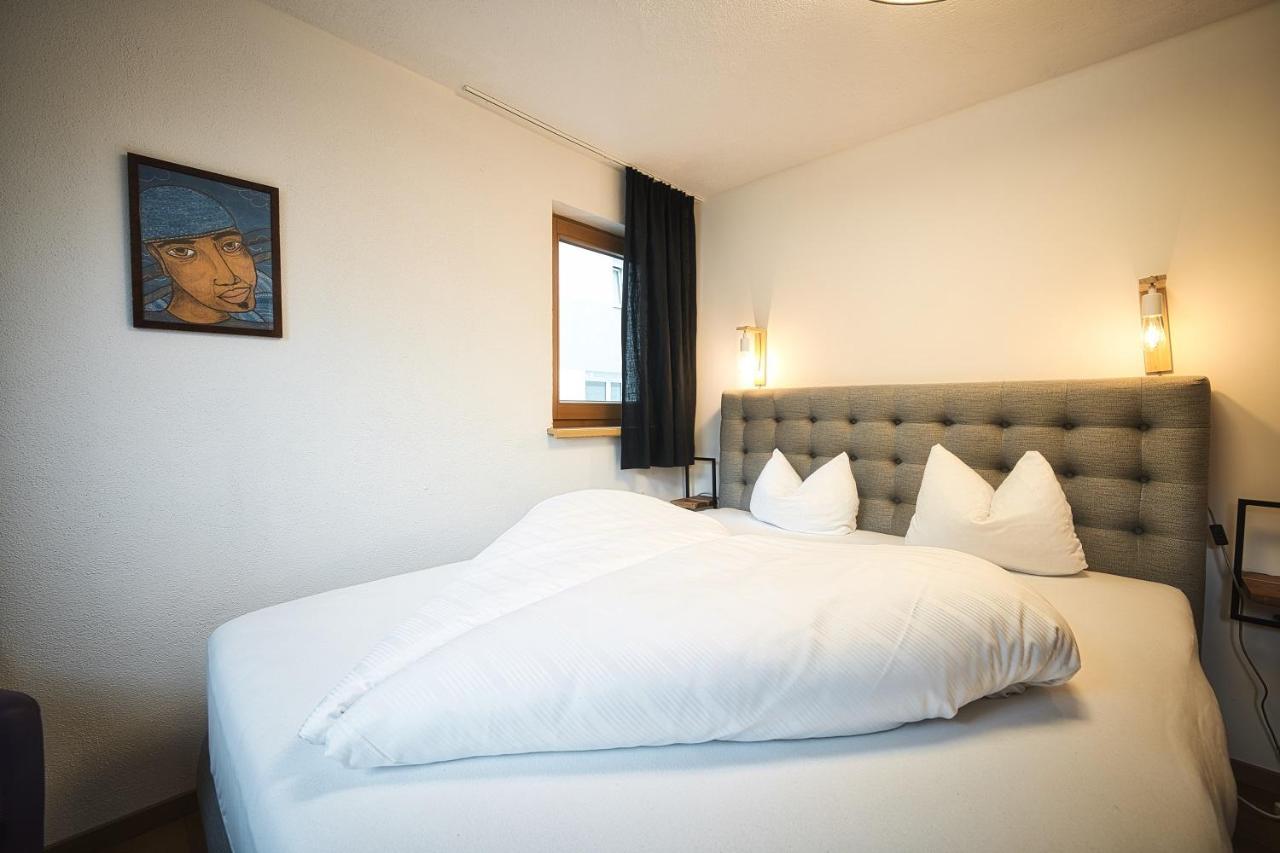 Berghotel Basur - Das Schihotel Am Arlberg Flirsch Exteriör bild