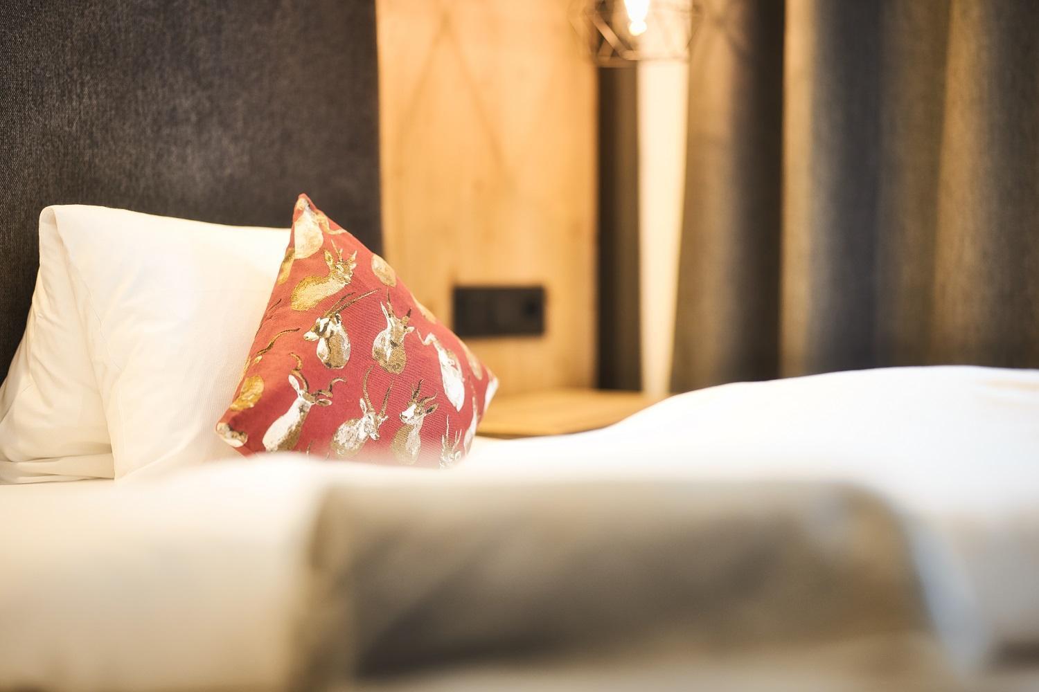 Berghotel Basur - Das Schihotel Am Arlberg Flirsch Exteriör bild